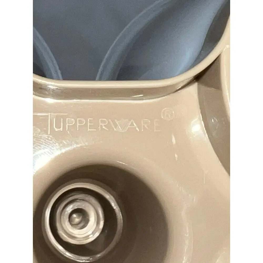 Vintage Tupperware Condiment Caddy